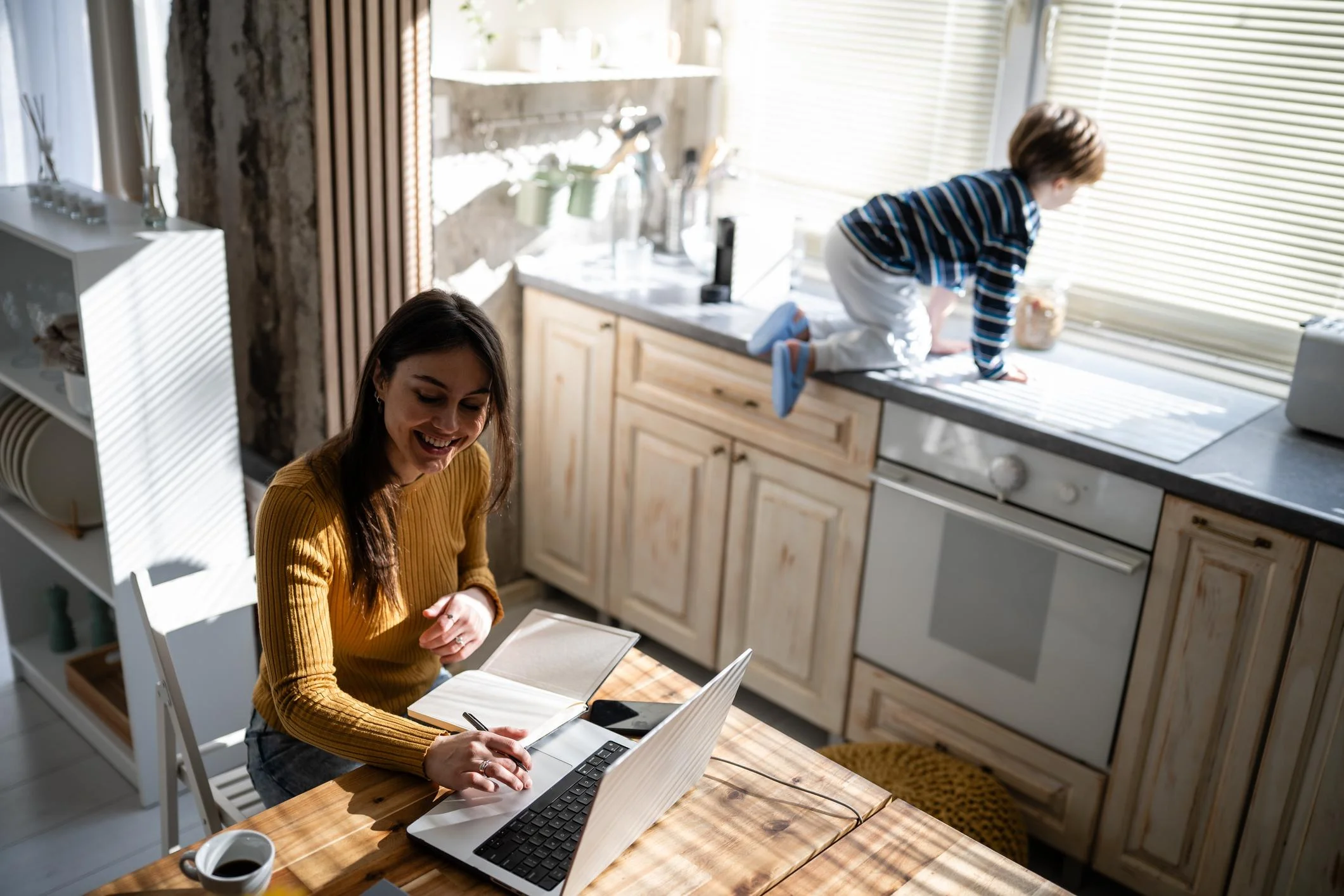 Article 'How to Stay Fit When Your Schedule Is Chaos'